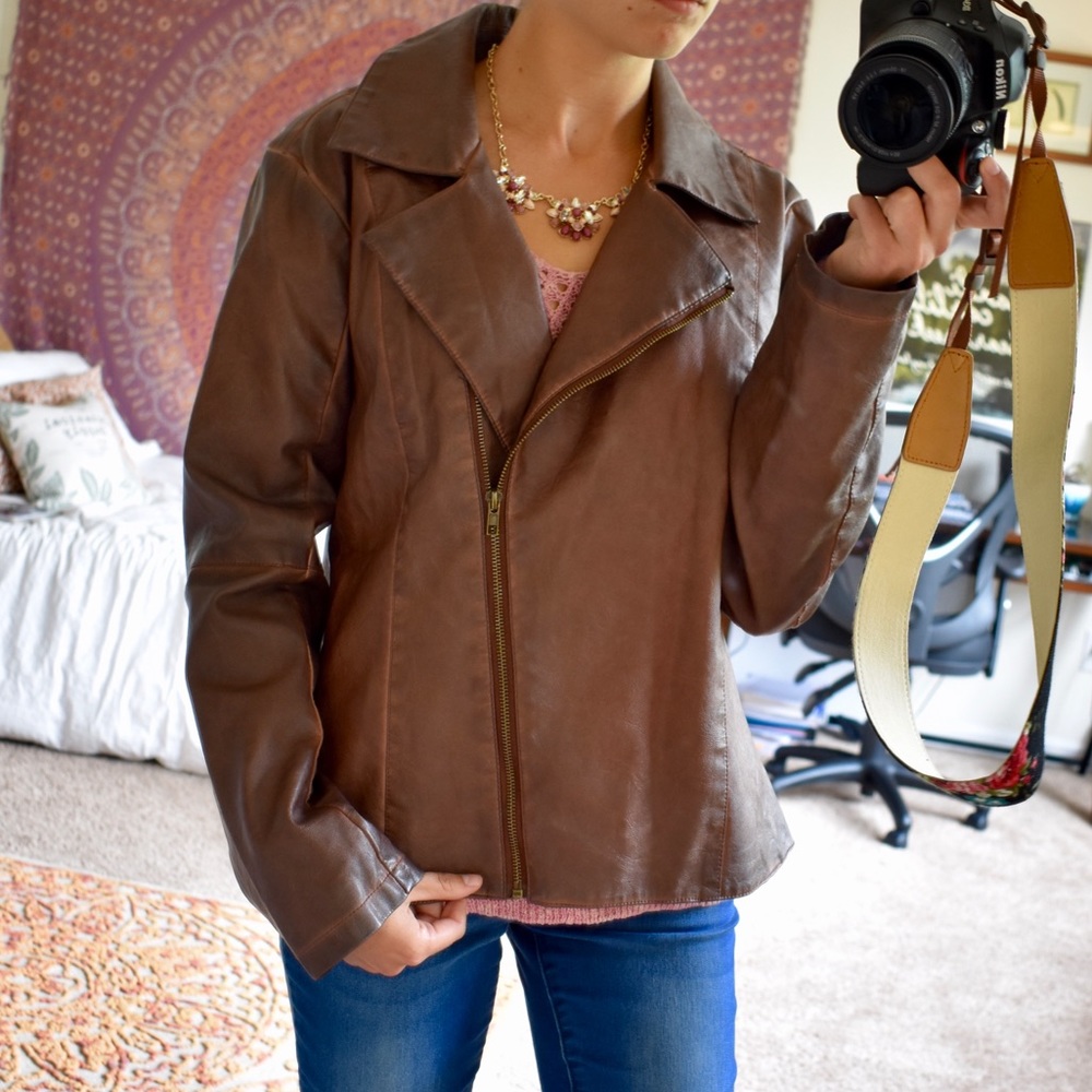 ❤️SALE❤️ Bagatelle Brown Leather Jacket